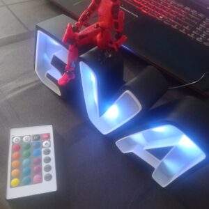 Cartel con letras LED RGB impresas en 3D, decoración única para habitaciones, eventos o tiendas.