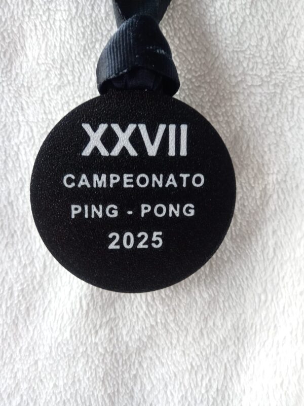 Medalla deportiva personalizada para eventos y torneos